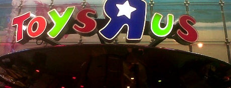 Toys"R"Us is one of To do in NYC with Ciccio.