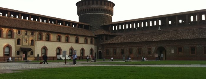 Castello Sforzesco is one of My Italy Trip'11.