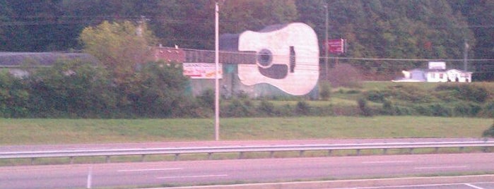 Tennessee Welcome Center is one of Tennessee Rest Areas.