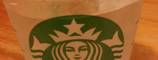 Starbucks is one of Locais curtidos por Bill.