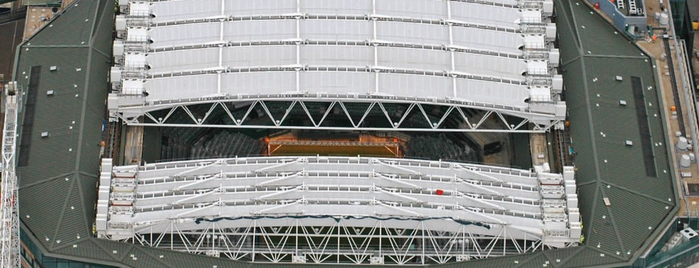 Centre Court is one of Year in Infrastructure 2009.