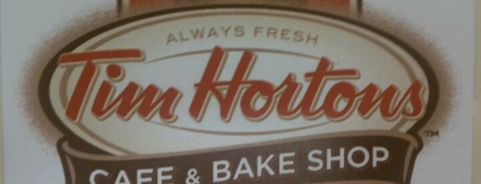 Tim Hortons is one of Katieさんのお気に入りスポット.