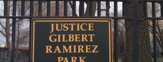 Justice Gilbert Playground is one of Locais curtidos por Albert.