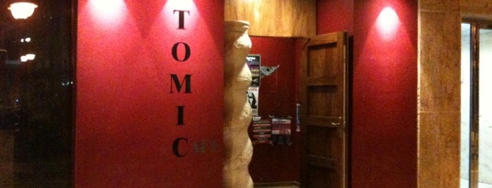 Atomic is one of Cafeterias Murcia.
