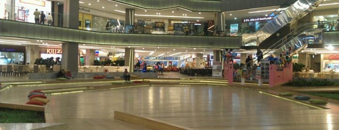 Galleria is one of Istanbul Avm Tam Listesi.