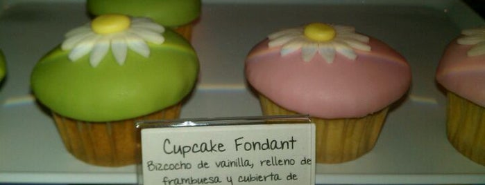 Florentine Cupcakes and Cookies is one of Barcelona.