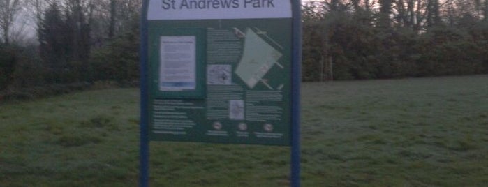 St Andrews Park is one of Hornchurch Life.