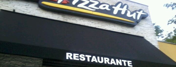 Pizza Hut is one of Erick’s Liked Places.