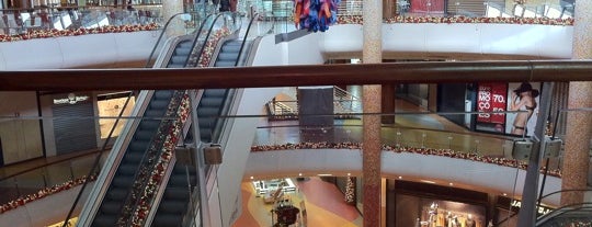 Forum Coimbra is one of Coimbra.