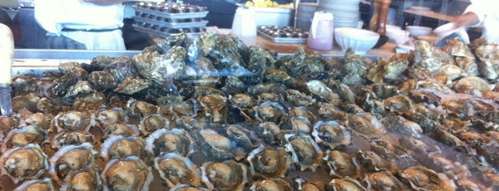 Hog Island Oyster Co. is one of Favorites in San Francisco.