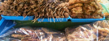 Pecel Mbok Sador gajahmada is one of Wisata Kuliner -Semarang.