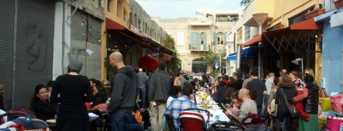Shaffa is one of Dina's TLV.
