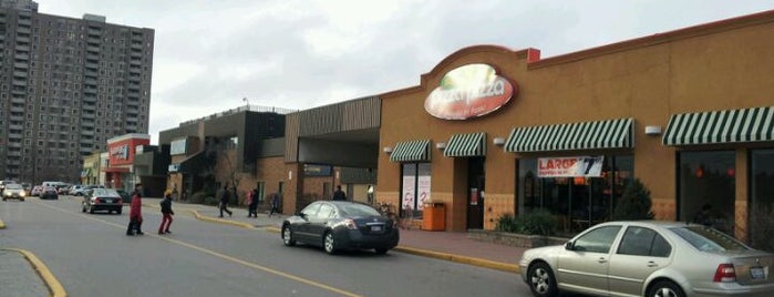 Woodside Square is one of Shopping malls of the Greater Toronto Area (GTA).
