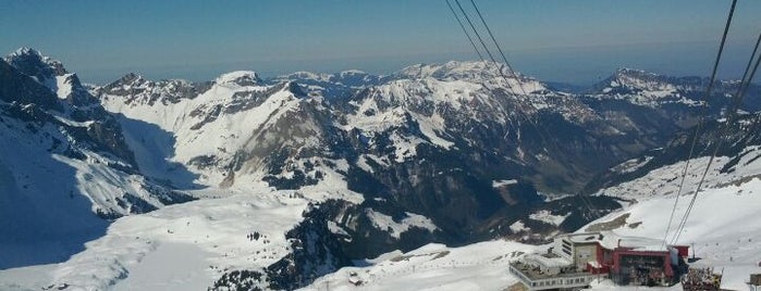 Titlis is one of Un flot de souvenirs.