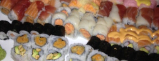Sushi X Lounge is one of Posti che sono piaciuti a Alaaddin.