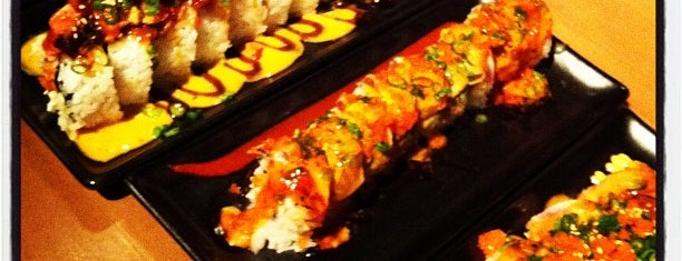 Mikuni at Market Square is one of Lugares favoritos de Ross.