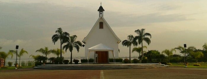 Santuario Schoenstatt is one of Guayaquil's photographic tourism spots.