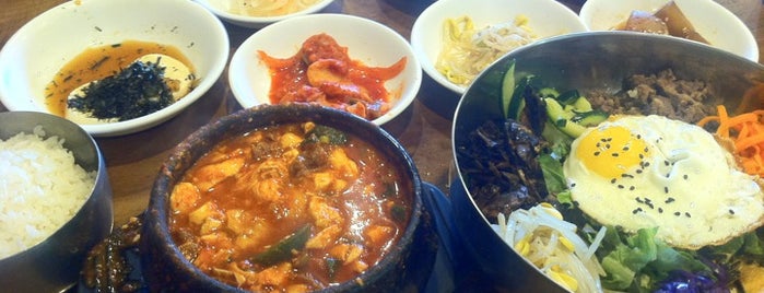 베버리 순두부 is one of SoCal Favorites/To-Dos.