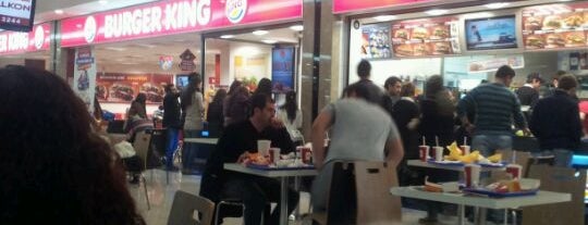 Burger King is one of Tempat yang Disukai Meltem.