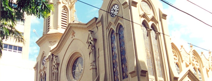 Basílica Nossa Senhora Do Carmo is one of Must-see seafood places in cerquilho/sp.