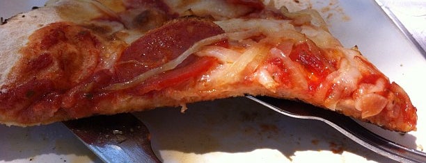 Pizzeria Romolo is one of MADRID ★ Italianos ★.
