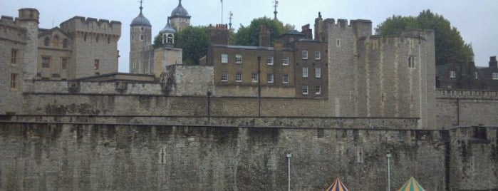Tower of London is one of Guide to London's best spots.