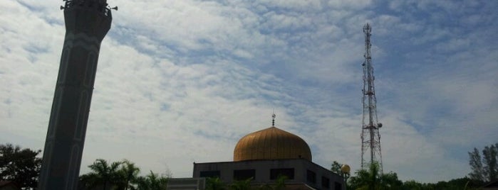 Masjid Geliga is one of Baitullah : Masjid & Surau.