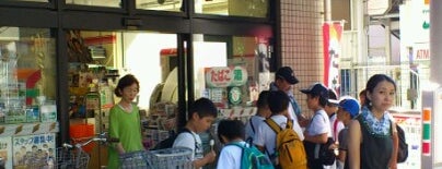 7-Eleven is one of 何かのアニメの聖地.
