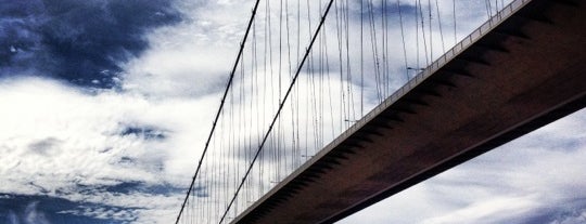 Humber Bridge is one of Carlさんのお気に入りスポット.