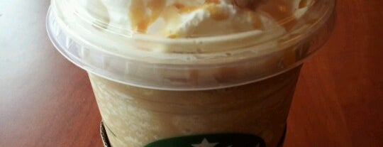 Starbucks is one of Lugares favoritos de Andrew.
