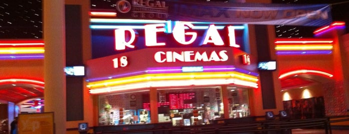 Regal Arbor Place & IMAX is one of สถานที่ที่ Krystal ถูกใจ.