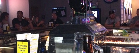 The 13 Best Dive Bars In Columbus