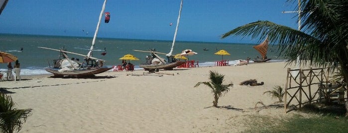 Praia do Pacheco is one of Luana : понравившиеся места.