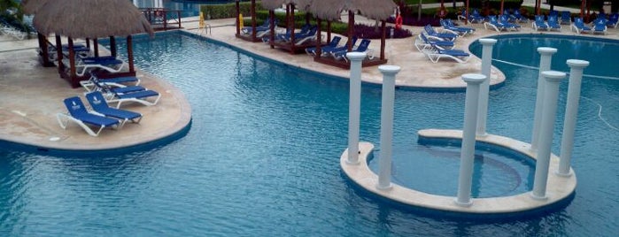 Grand Riviera Princess Resort & Spa is one of Lugares favoritos de Ro.