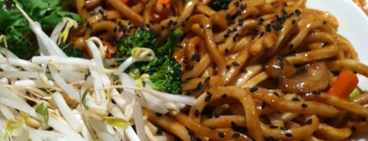 Noodles & Company is one of Jay 님이 저장한 장소.