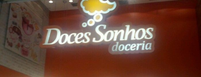 Doces Sonhos is one of สถานที่ที่บันทึกไว้ของ Vinny Brown.