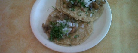 Tacos Montiel is one of Las Taquerias recomendadas al Norte de la Ciudad!.