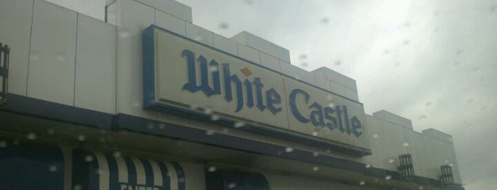 White Castle is one of Locais curtidos por Joe.
