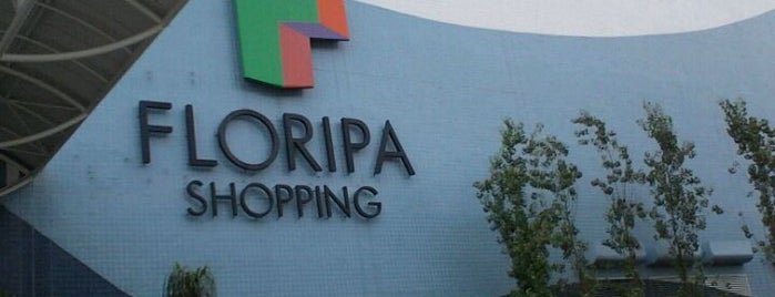 Floripa Shopping is one of Locais com Wi-Fi.