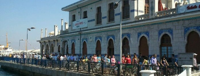 Büyükada is one of İstanbul.