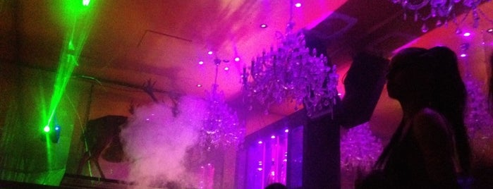 Whisky Mist is one of Best clubs in London.