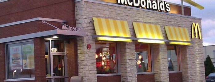 McDonald's is one of Lugares favoritos de Merlina.