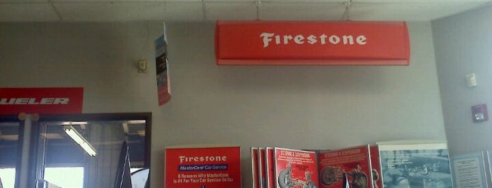 Firestone Complete Auto Care is one of Locais curtidos por Bill.