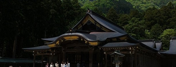 Yahiko Shrine is one of 別表神社 東日本.