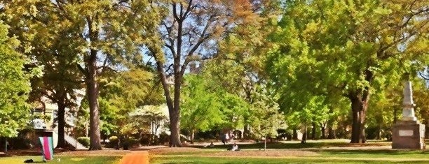 UofSC Horseshoe is one of My #FamouslyHot Spots in Columbia SC | #VisitUS.