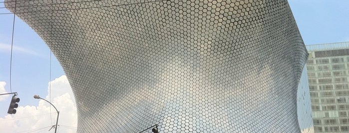 Museo Soumaya is one of D.F..