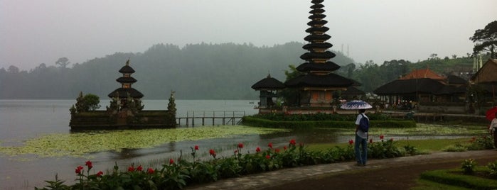 Danau Beratan is one of Bali.