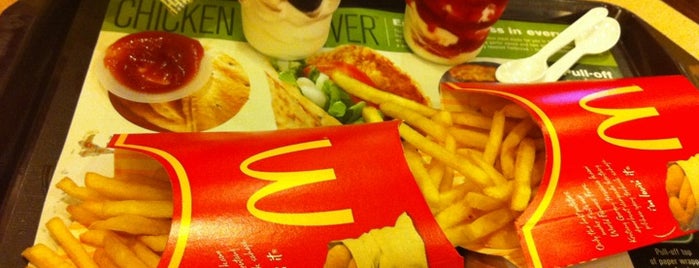 McDonald's is one of Lieux qui ont plu à ꌅꁲꉣꂑꌚꁴꁲ꒒.