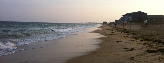 Misquamicut Beach is one of Amyさんのお気に入りスポット.