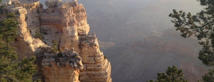 Mather Point is one of WEST USA.